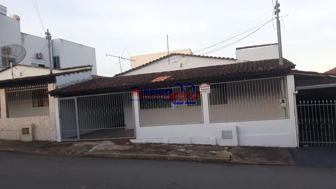 Casa para alugar no bairro Vila Liberdade