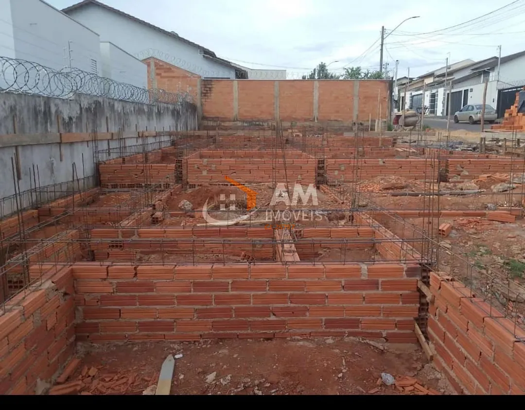 Casa à venda no bairro Maria Amélia I