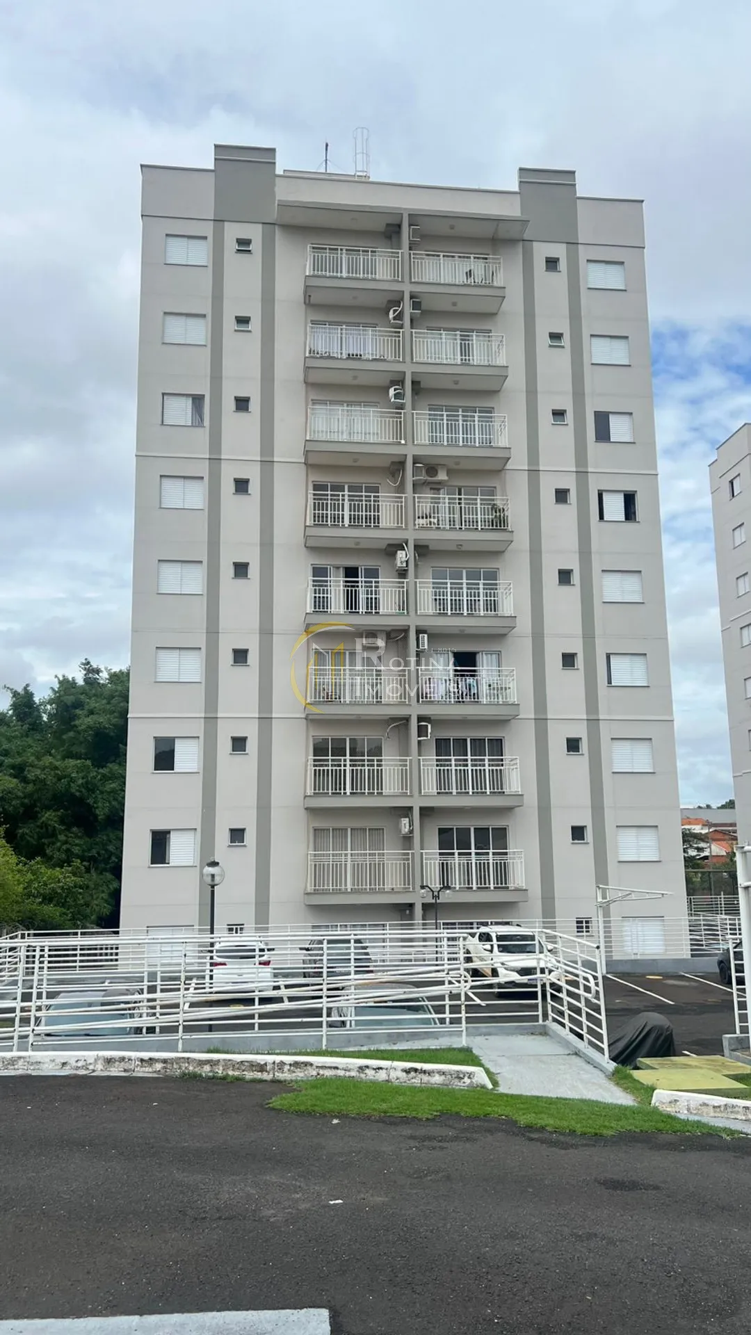 Apartamento à venda no bairro Condomínio Torres do Lago