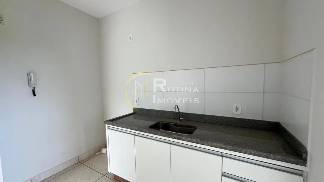 Apartamento à venda no bairro Condomínio Torres do Lago