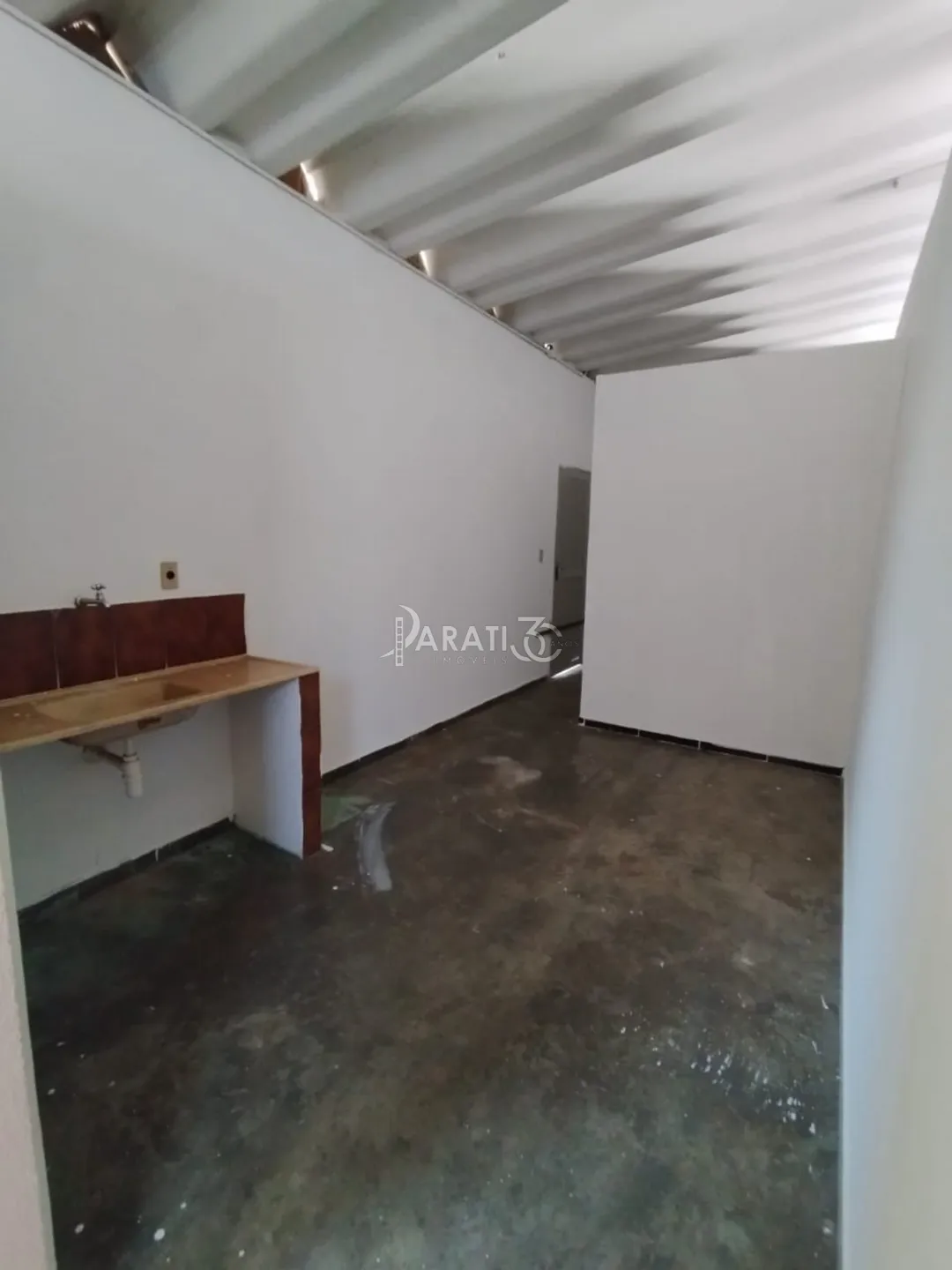 Comercial para alugar no bairro Santa Terezinha