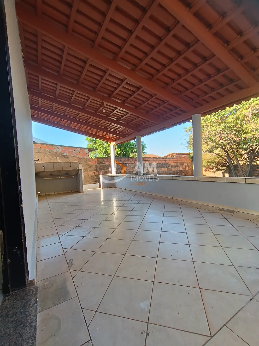 Casa para alugar no bairro Jardim Brasília