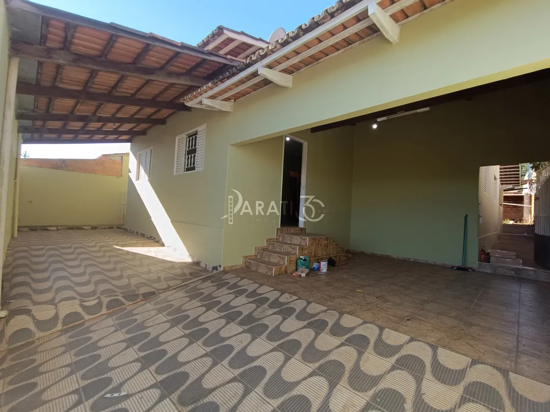 Casa para alugar no bairro Vila União