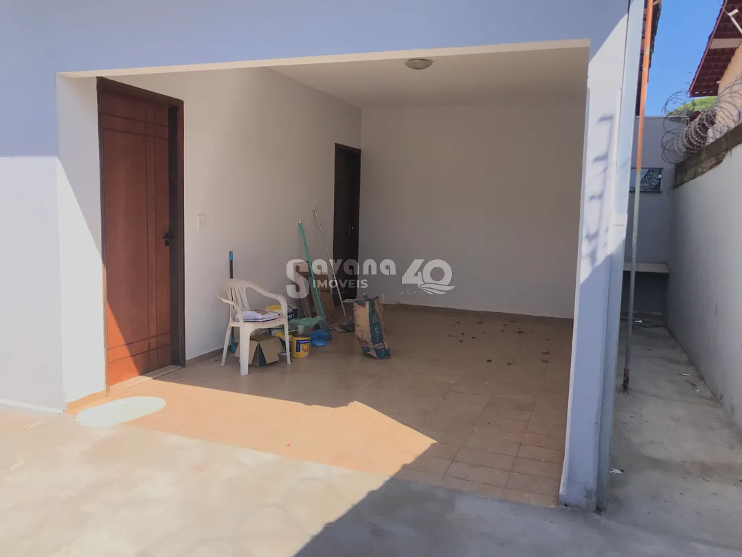 Casa para alugar no bairro Santa Terezinha