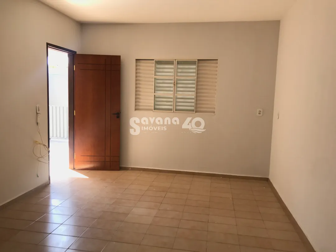 Casa para alugar no bairro Santa Terezinha