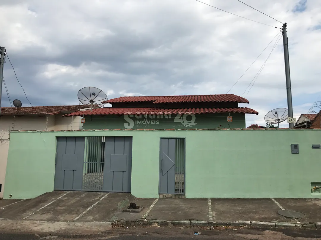 Casa para alugar no bairro Santa Terezinha