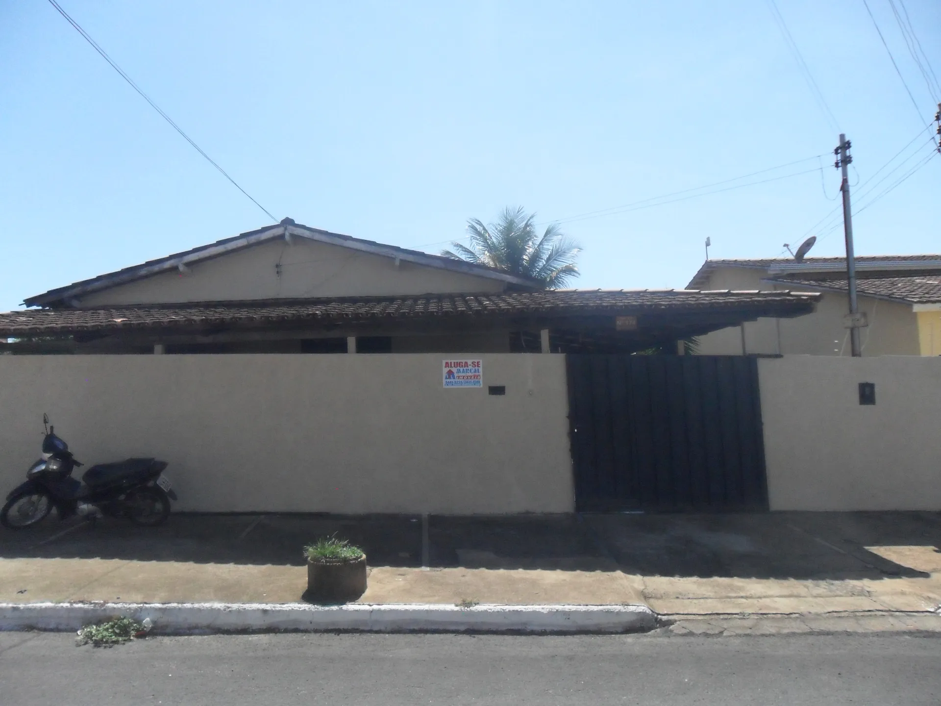 Casa à venda no bairro Santa Cruz