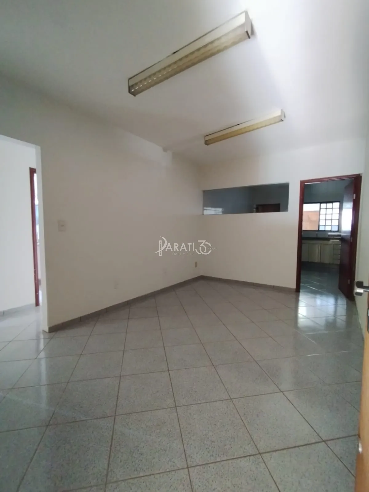 Apartamento para alugar no bairro Centro