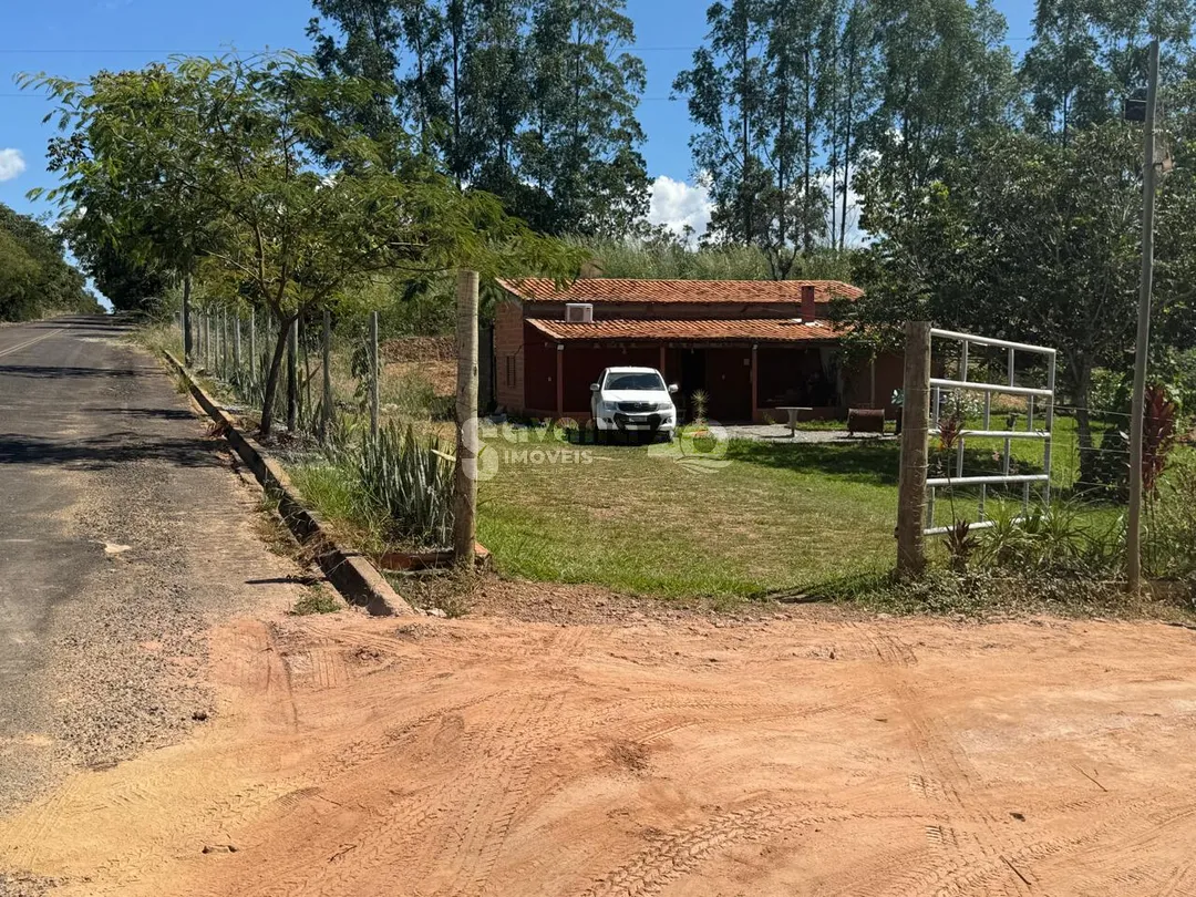 Chácara à venda em Catalão