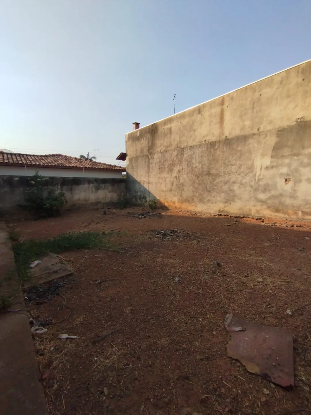 Casa para alugar no bairro Santa Terezinha