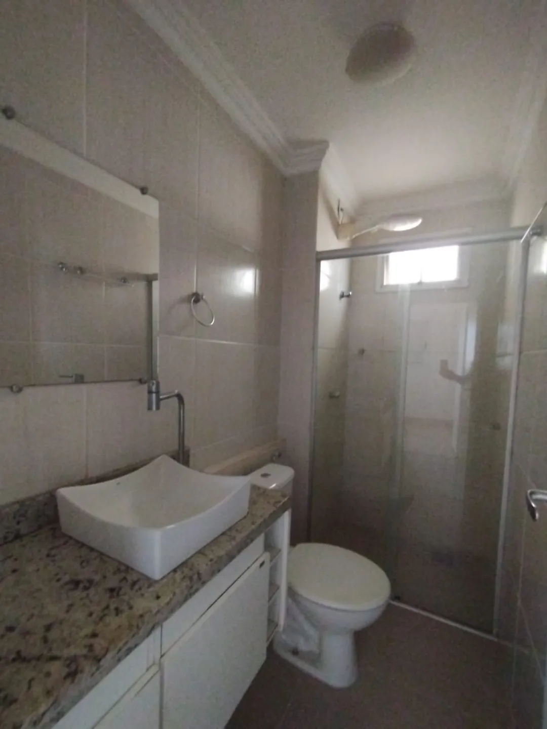 Apartamento para alugar no bairro Leblon