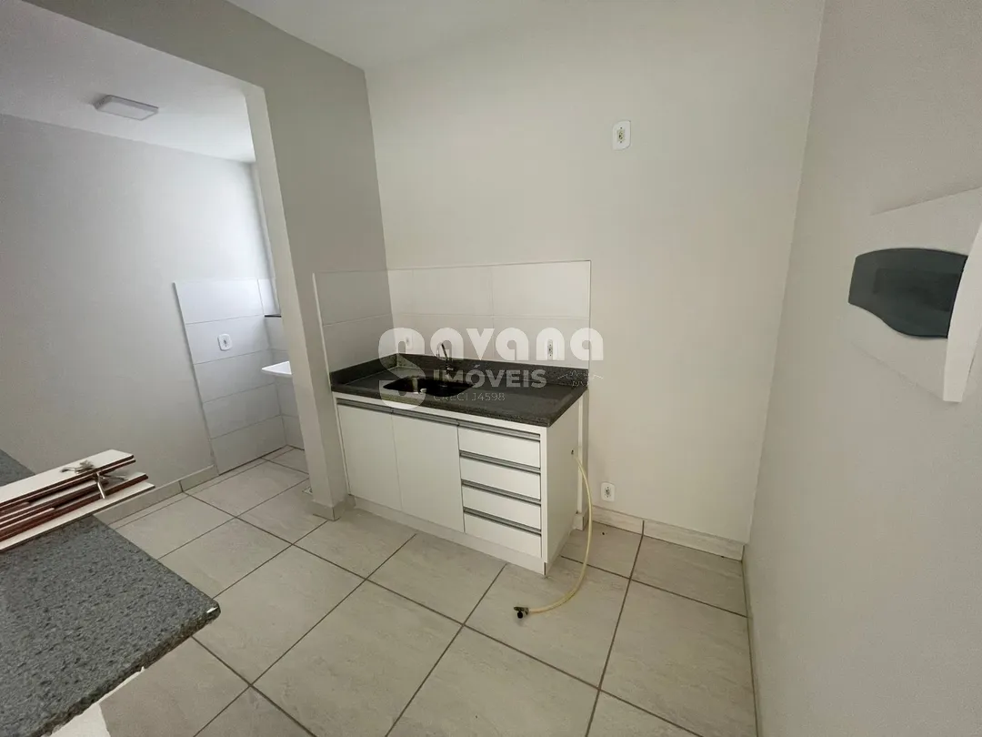 Apartamento para alugar no bairro Condomínio Torres do Lago